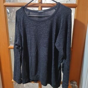 TWO Buffalo Black Long Sleeve Tops